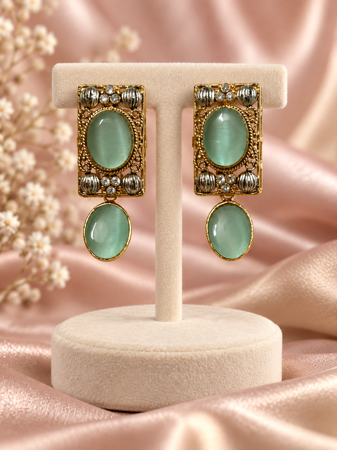 Royal Aura Drop Earrings