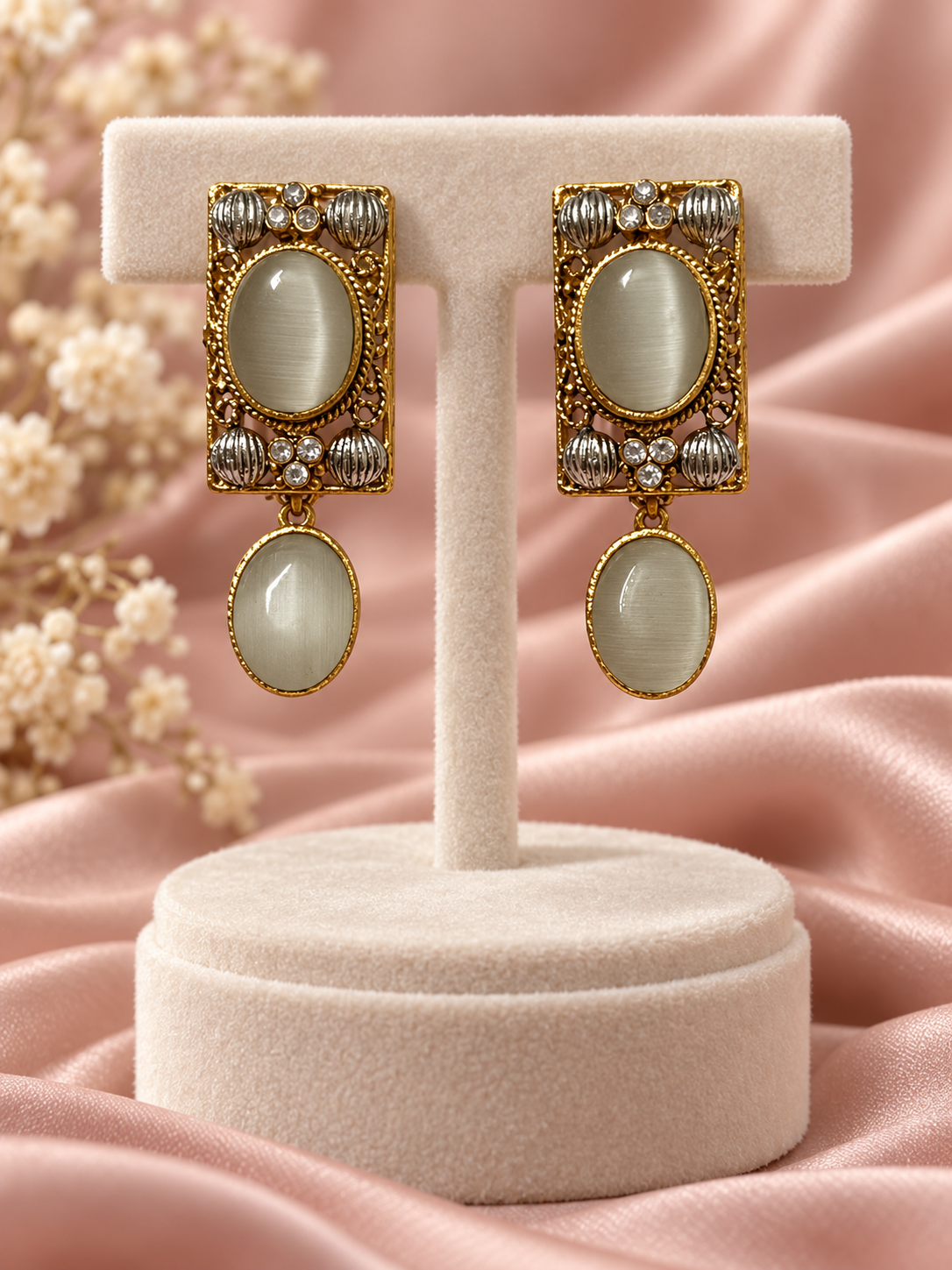 Royal Aura Drop Earrings