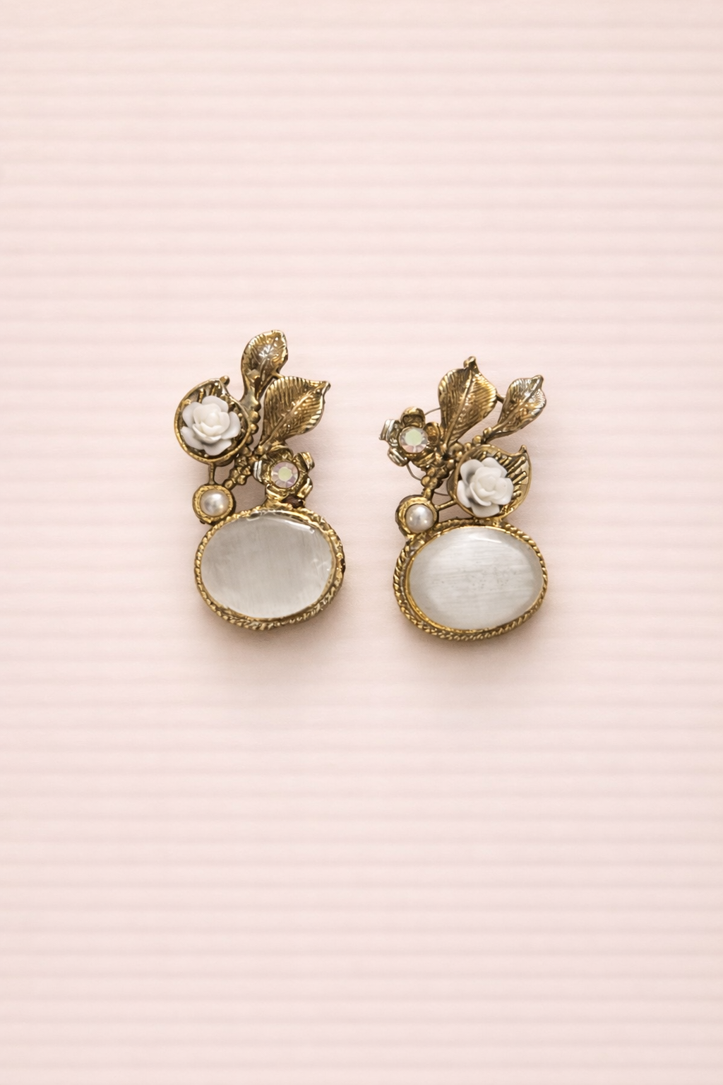 Vintage Floral Gemstone Stud Earrings